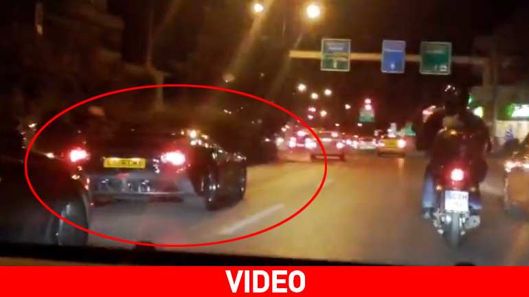 Μία από τις 139 Bugatti EB110 στην Ελλάδα…